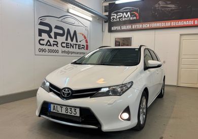 Toyota Auris Touring Sports, 2014