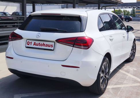 Mercedes-Benz A 180, 2022