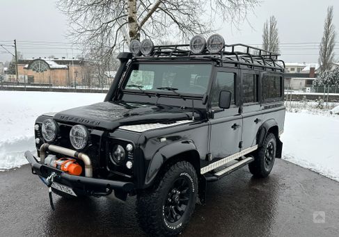 Land Rover Defender, 2015