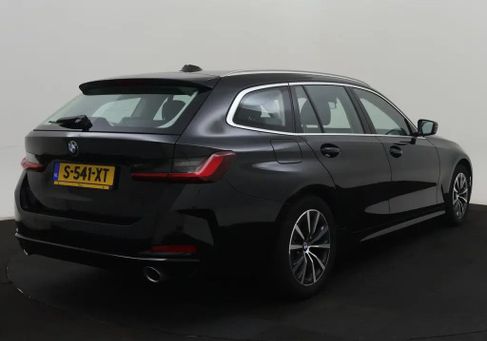 BMW 316, 2023 3