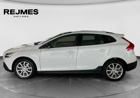 Volvo V40 Cross Country, 2018