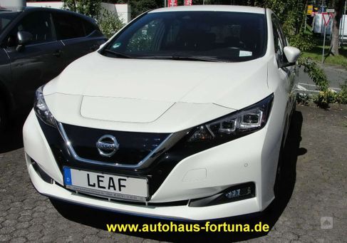 Nissan Leaf, 2020