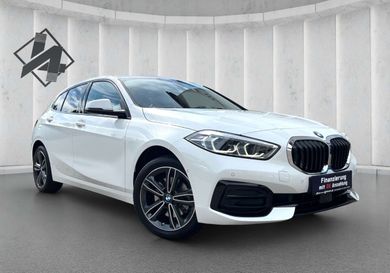 BMW 118, 2023