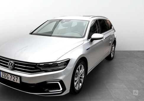 Volkswagen Passat Variant, 2020