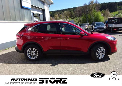 Ford Kuga, 2022