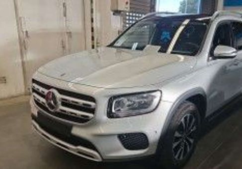 Mercedes-Benz GLB 180, 2022