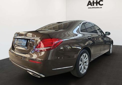 Mercedes-Benz E 250, 2017