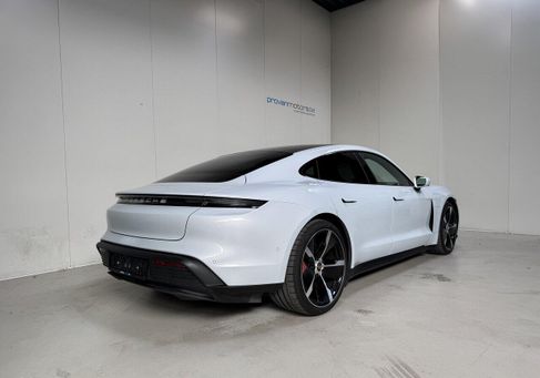 Porsche, 2021 3