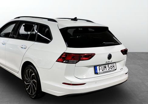 Volkswagen Golf, 2023 3