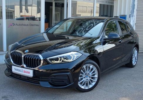 BMW 118, 2023