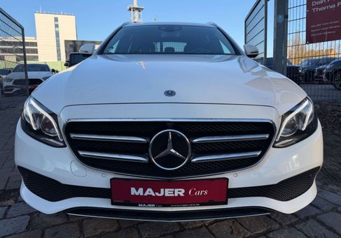 Mercedes-Benz E 220, 2019