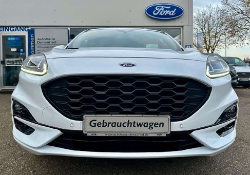 Ford Kuga, 2022