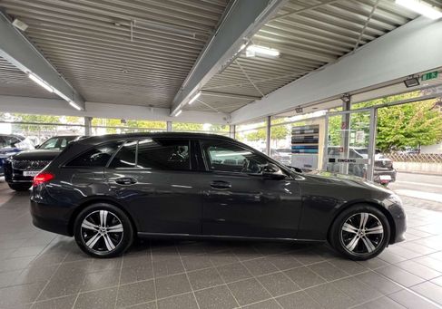 Mercedes-Benz C 220, 2023 2