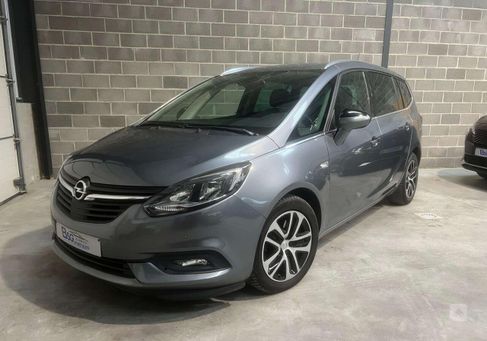 Opel Zafira, 2018