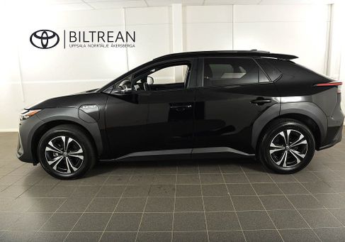 Toyota bZ4X, 2023 2