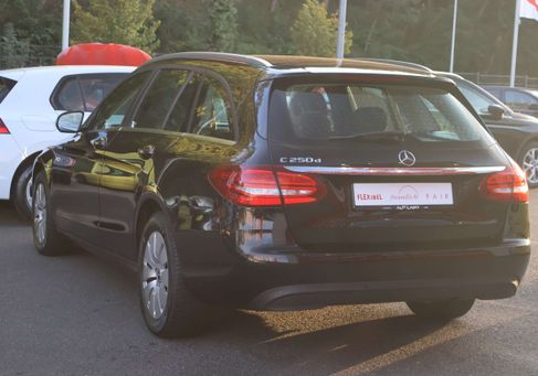 Mercedes-Benz C 250, 2018 3