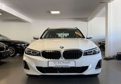 BMW 318, 2023