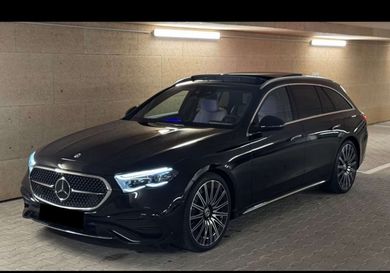 Mercedes-Benz E 220, 2024