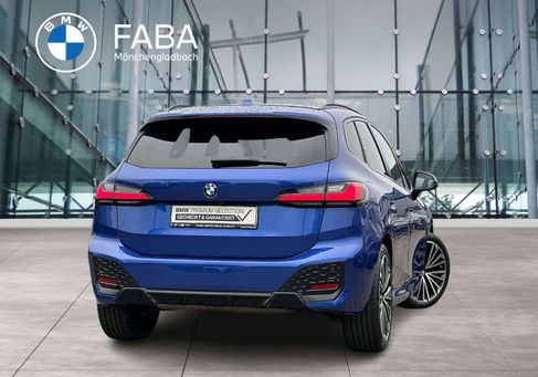 BMW 220, 2023 2