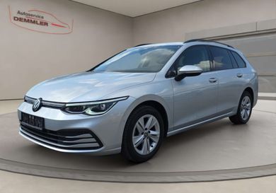Volkswagen Golf, 2024