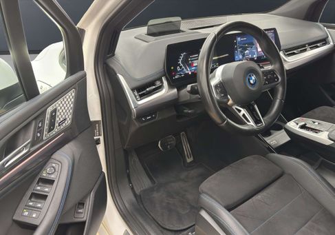 BMW 230, 2022
