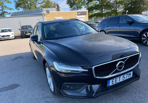 Volvo V60, 2022