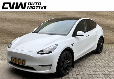 Tesla Model Y, 2023