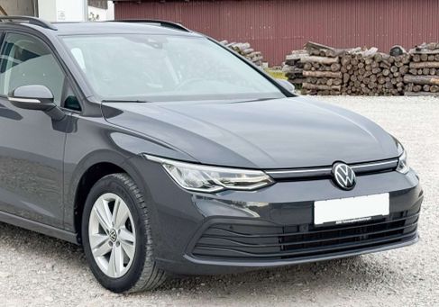 Volkswagen Golf, 2023