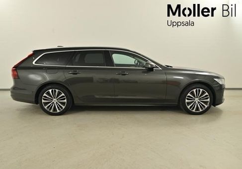 Volvo V90, 2021