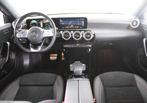 Mercedes-Benz A 250, 2023