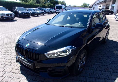 BMW 118, 2023 3