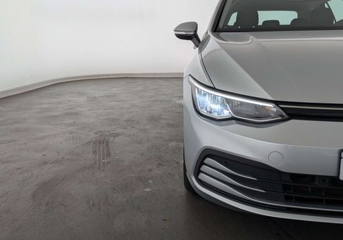 Volkswagen Golf, 2024 3