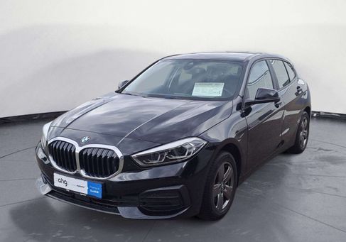 BMW 118, 2021