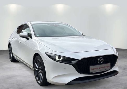 Mazda 3, 2022