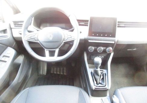 Renault Clio, 2025