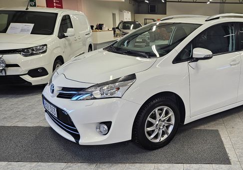 Toyota Verso, 2016