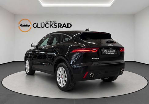 Jaguar E-Pace, 2019 3