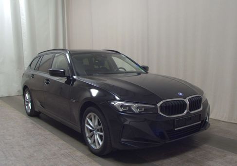 BMW 320, 2022