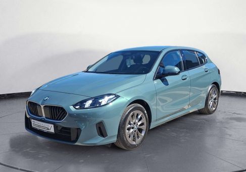 BMW 120, 2025