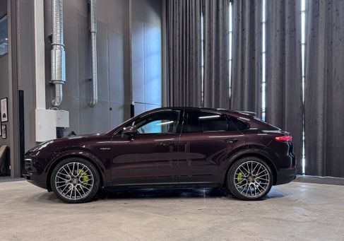 Porsche Cayenne, 2023