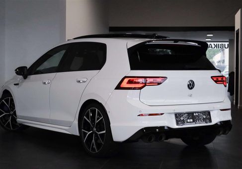 Volkswagen Golf, 2022 3