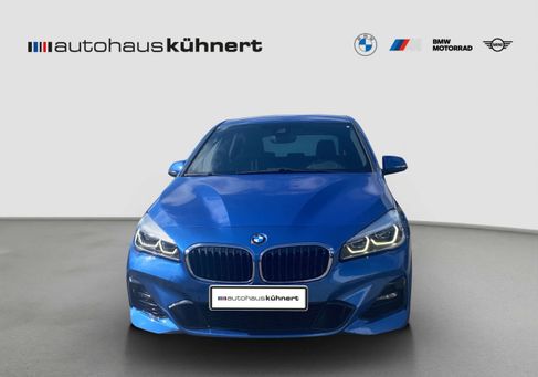 BMW 220, 2020