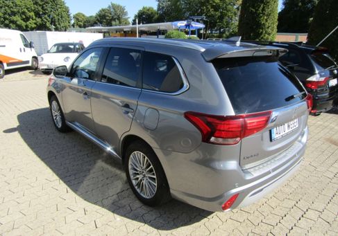 Mitsubishi Outlander, 2018