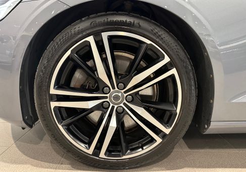 Volvo S60, 2021