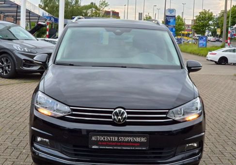 Volkswagen Touran, 2023 3