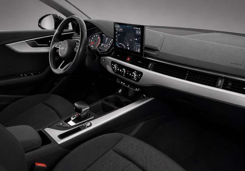 Audi A4, 2022