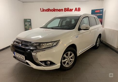 Mitsubishi Outlander, 2016