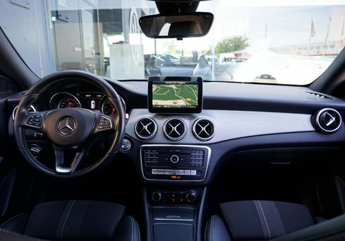 Mercedes-Benz CLA 180 Shooting Brake, 2017