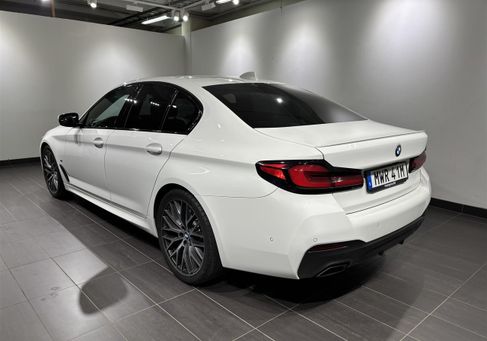 BMW 520, 2021 2