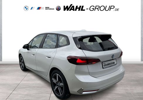 BMW 218, 2022 3